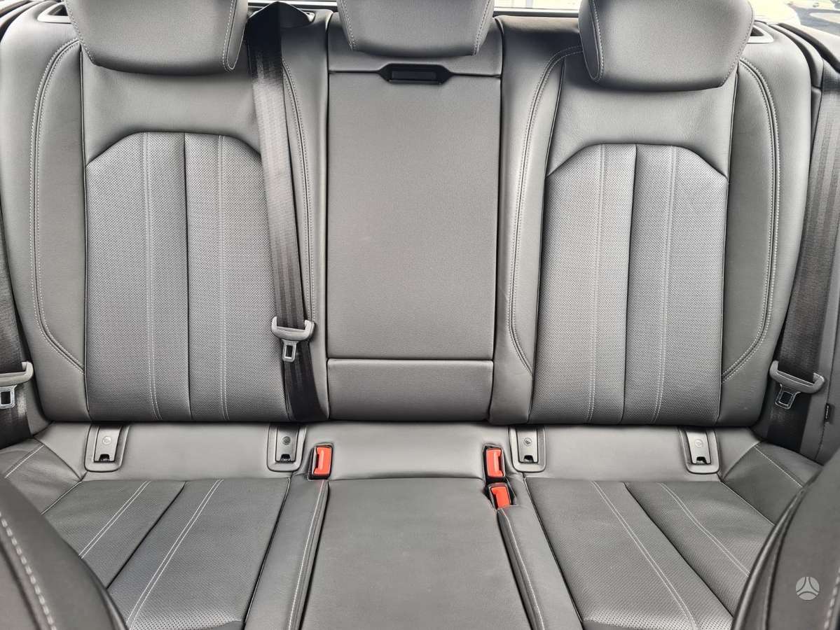 Audi A4, 2.0 l., Универсал
