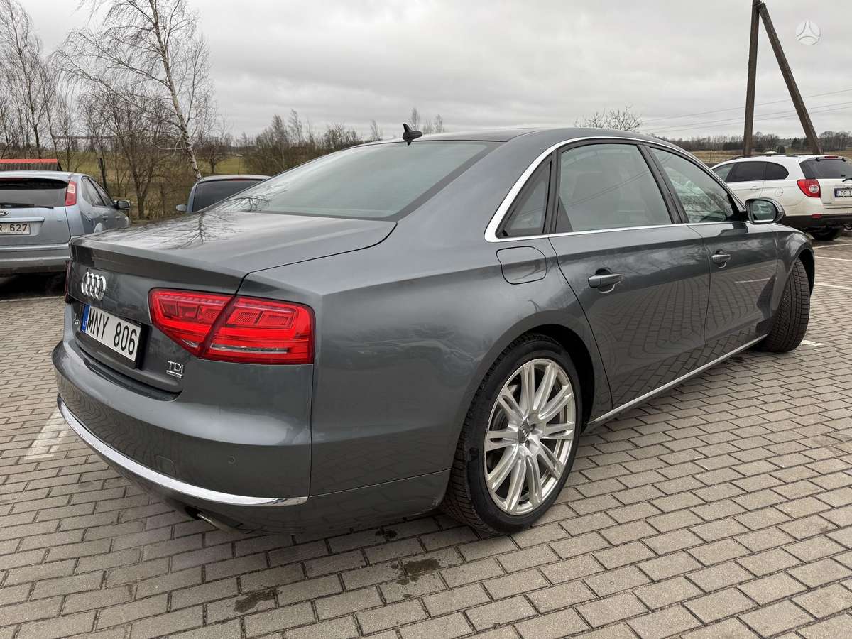 Audi A8 L, 3.0 l., Седан