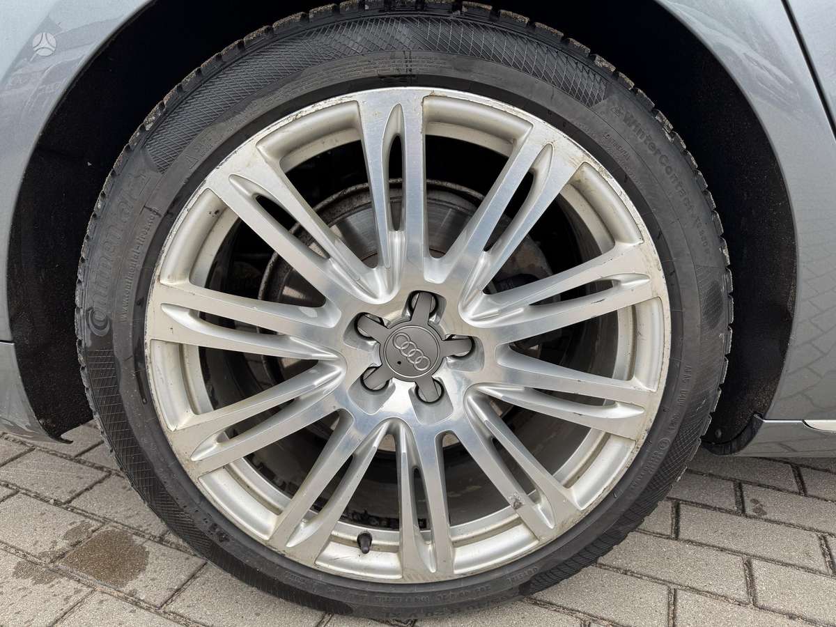 Audi A8 L, 3.0 l., Седан
