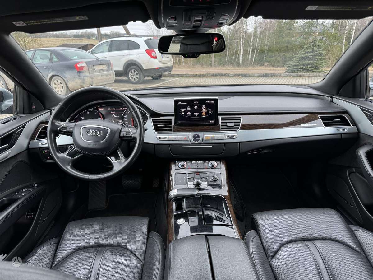 Audi A8 L, 3.0 l., Седан