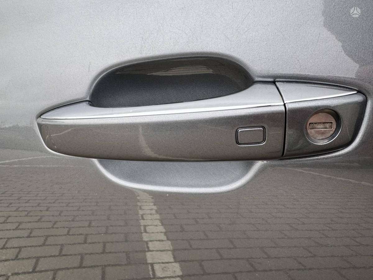 Audi A8 L, 3.0 l., Седан