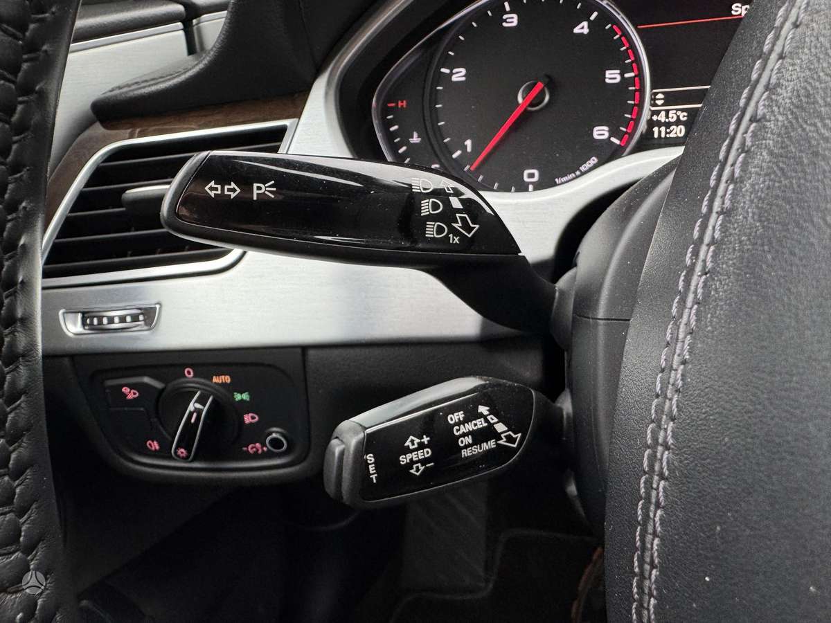 Audi A8 L, 3.0 l., Седан