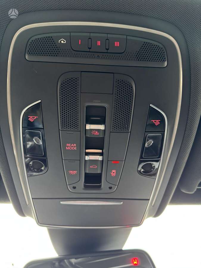 Audi A8 L, 3.0 l., Седан