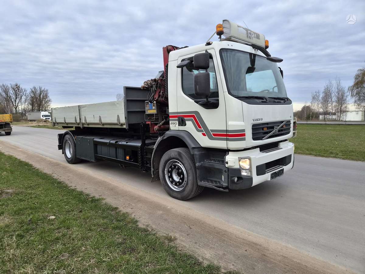 Volvo FL Euro 5, самосвалы с краном