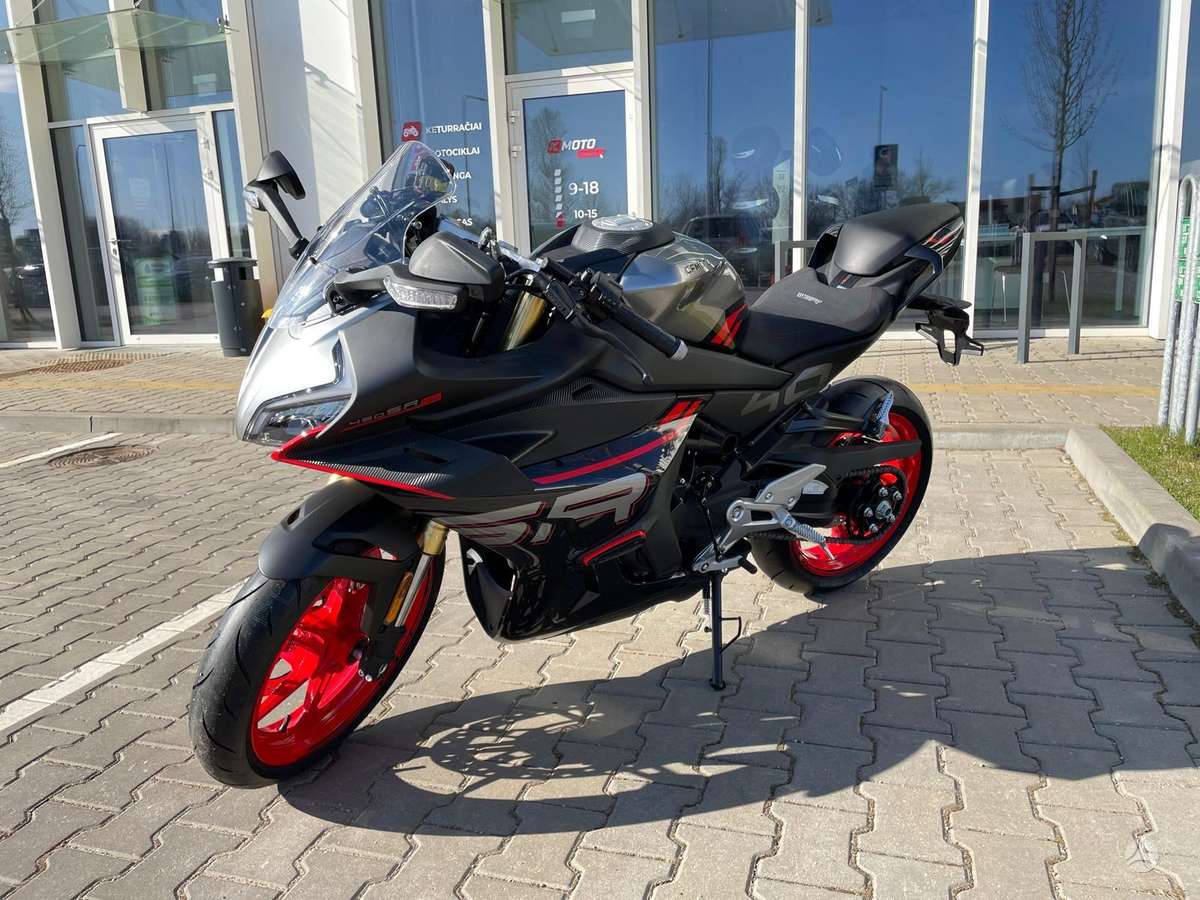 CFMOTO 450SR S 450cc, спортбайки / superbikes