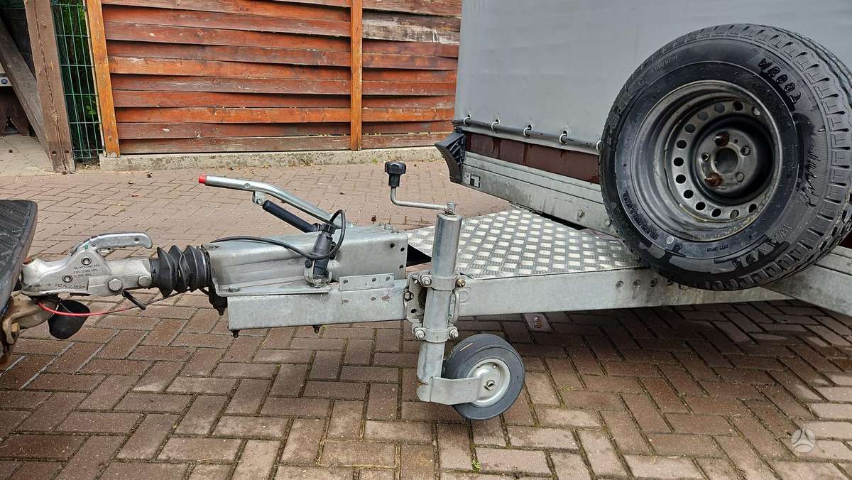 Wiola, passenger car trailers