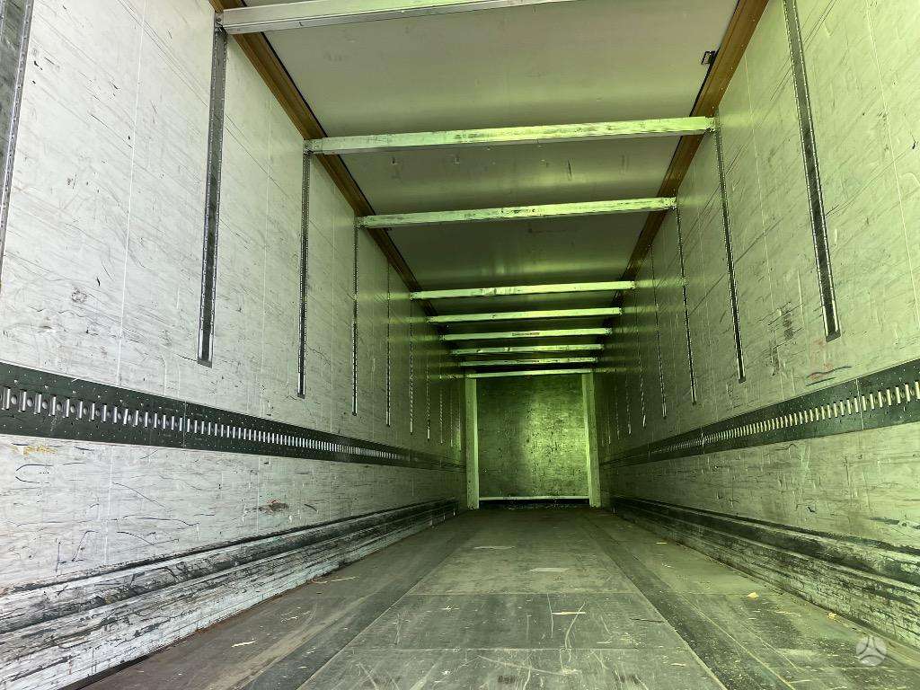 Krone Dry Liner, box / van type