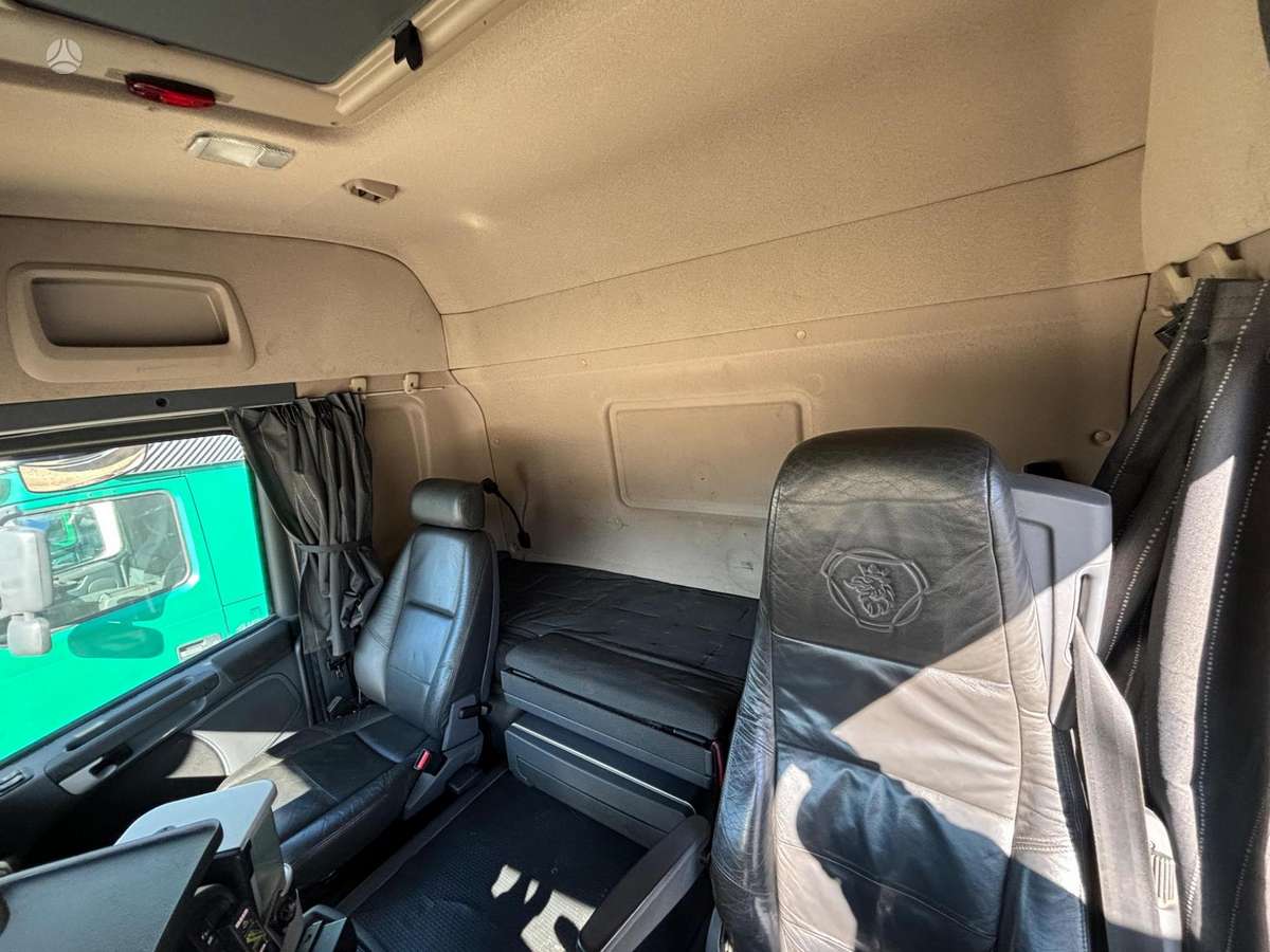 Scania G440, с краном