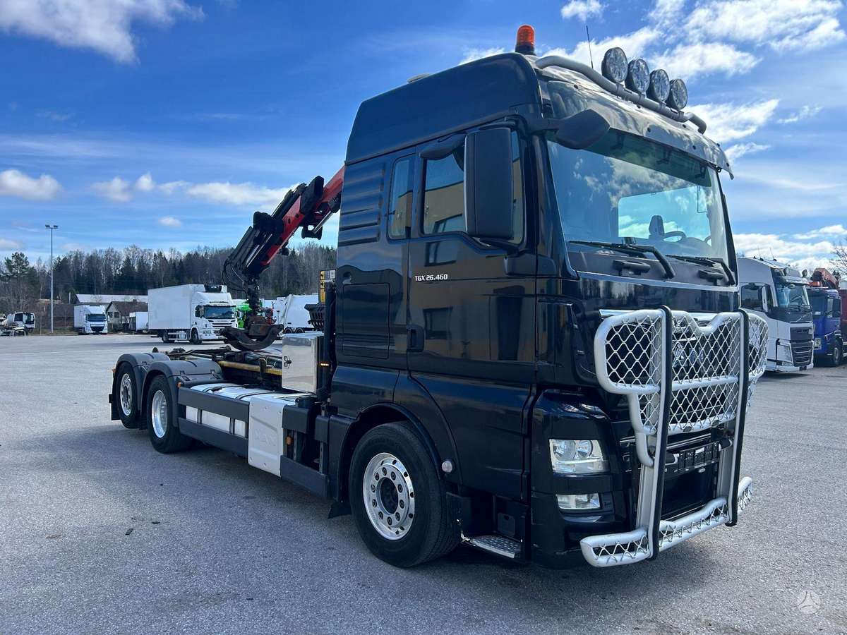 MAN TGS 26.460, su kranu