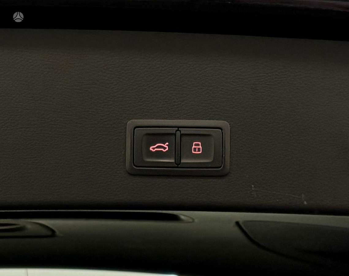 Audi A6 allroad, 3.0 l., Универсал