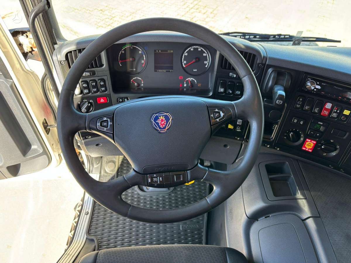 Scania P 400 6x2*4, other