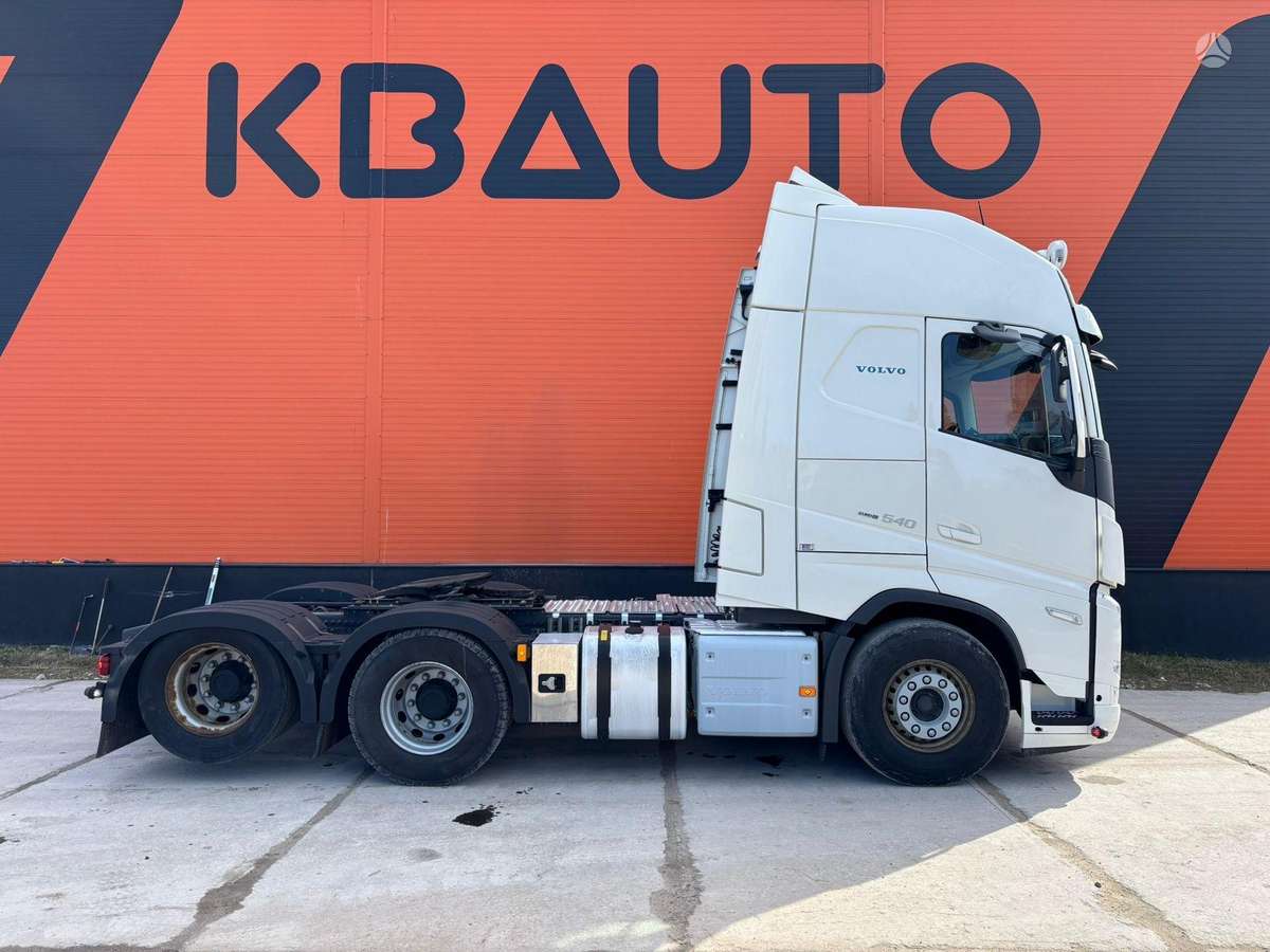 Volvo FH 540 6x2, single sleeper