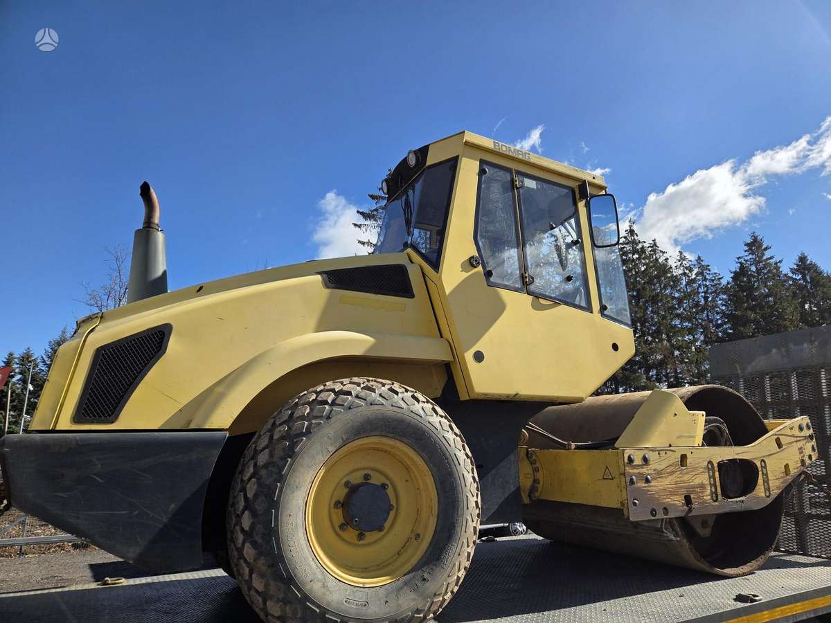 Bomag DW177D-4, vibrator / compactor
