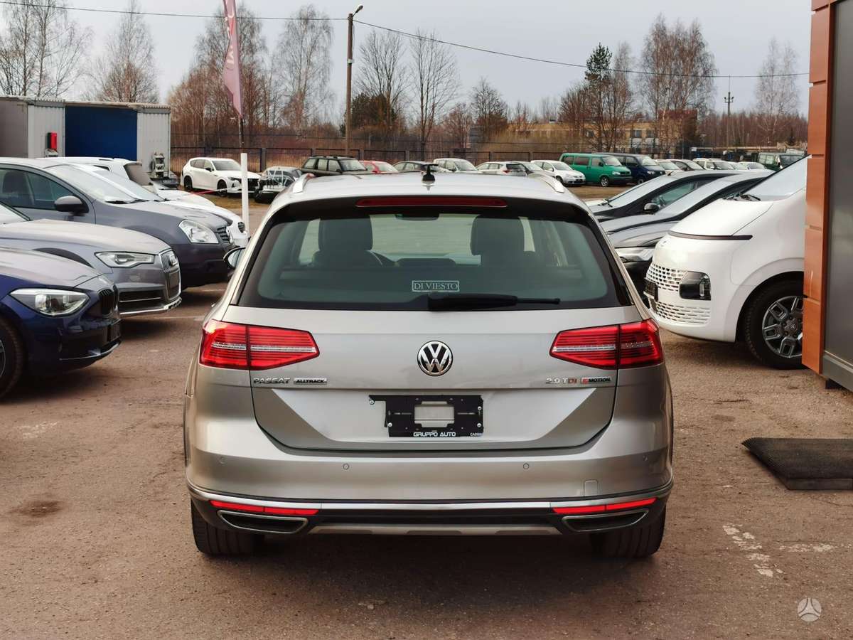 Volkswagen Passat Alltrack, 2.0 l., Универсал