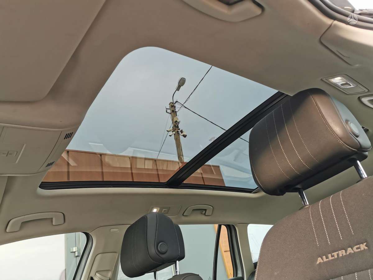 Volkswagen Passat Alltrack, 2.0 l., Универсал