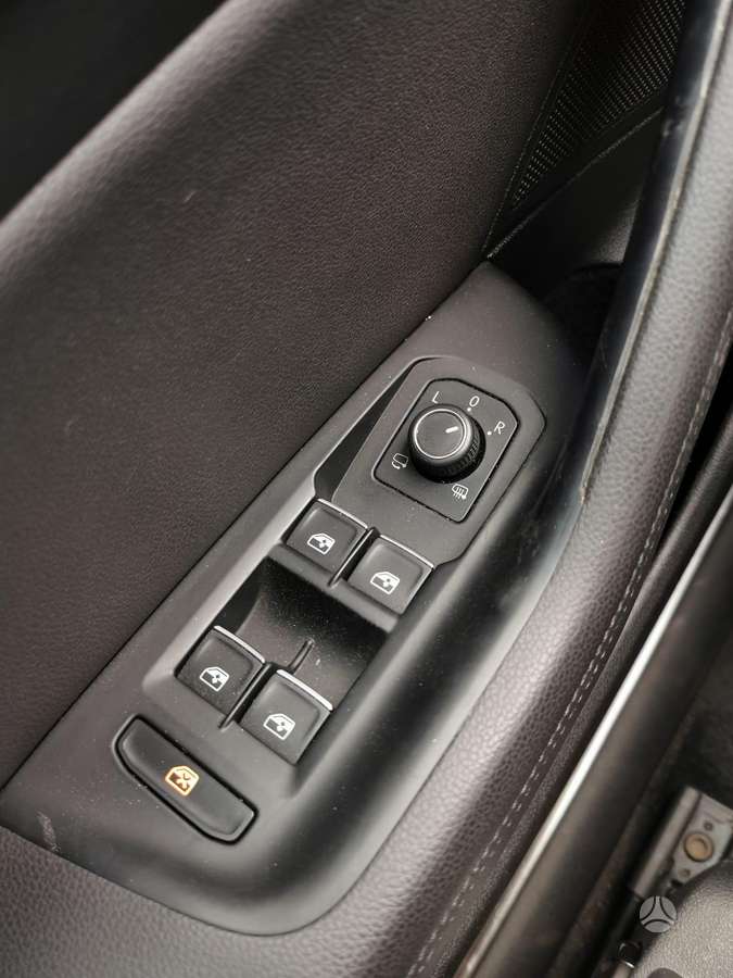 Volkswagen Passat Alltrack - 12