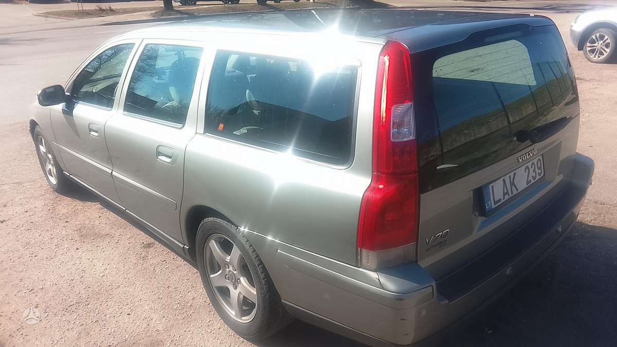Volvo V70, 2.4 l., wagon