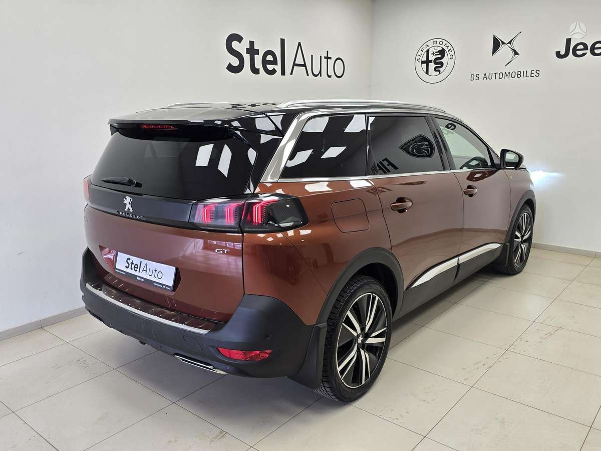 Peugeot 5008 - 5