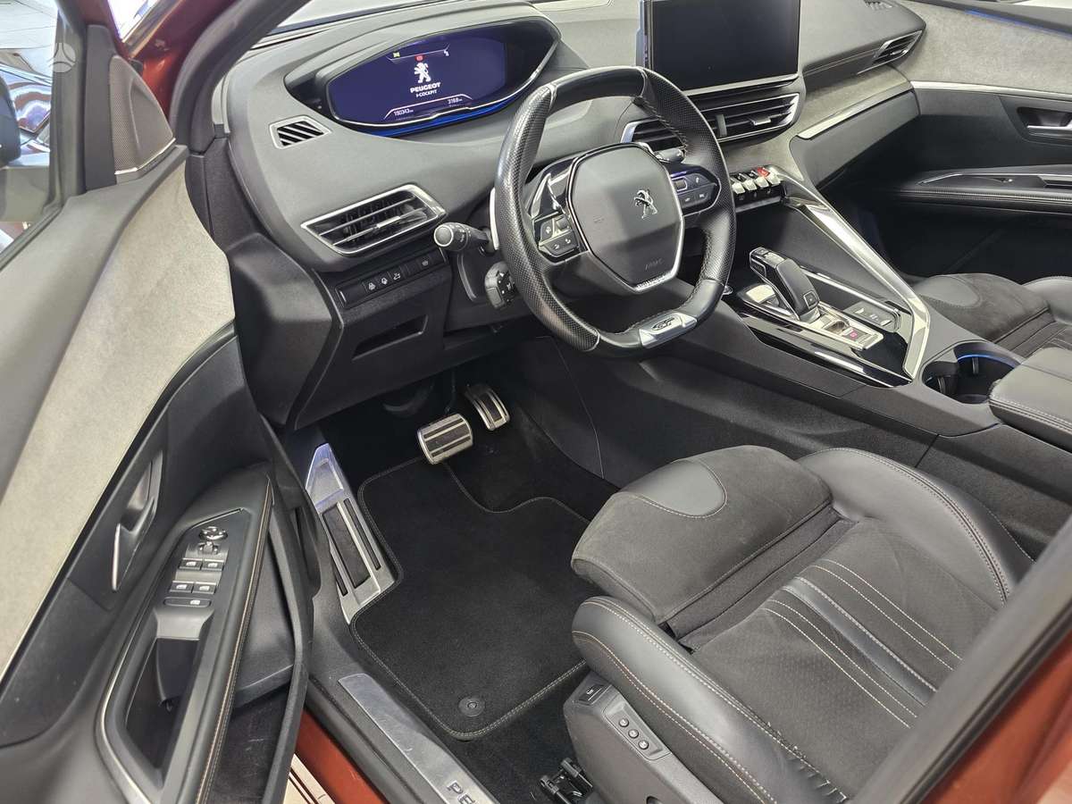 Peugeot 5008 - 10