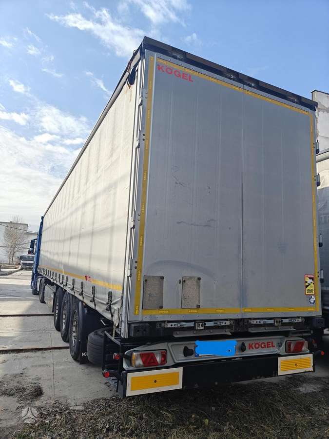 Kögel, curtain / tarpaulin