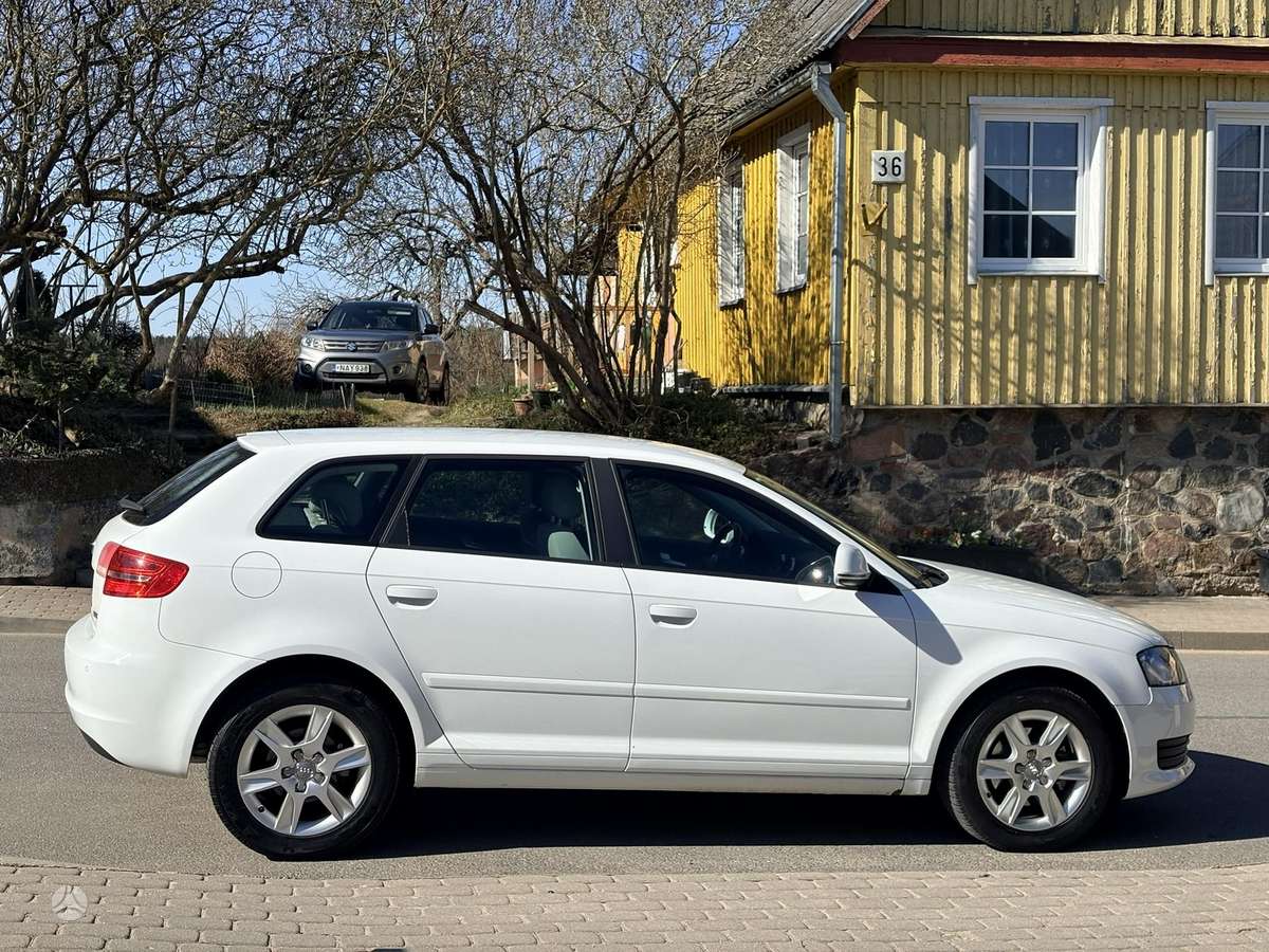 Audi A3, 1.4 l., hatchback