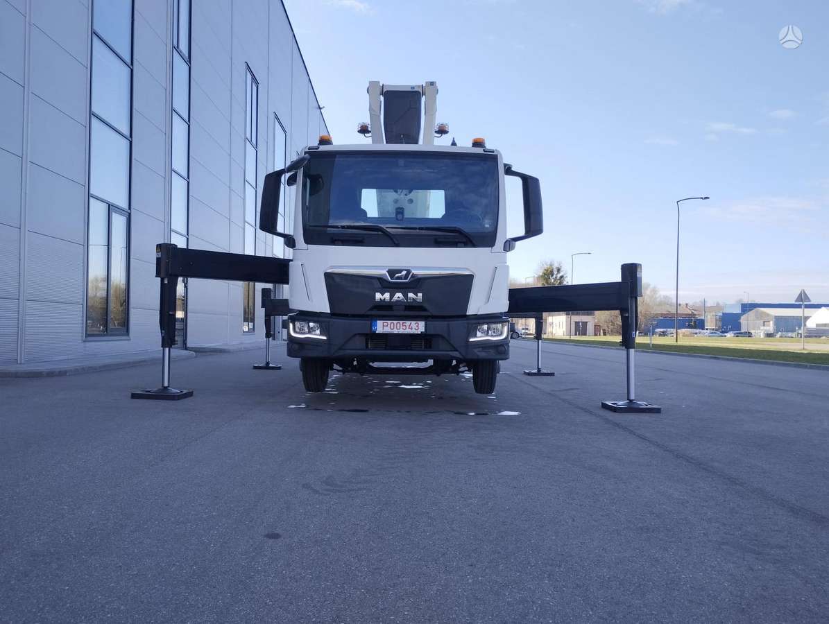 MAN Ruthmann Steiger T330, boom lift