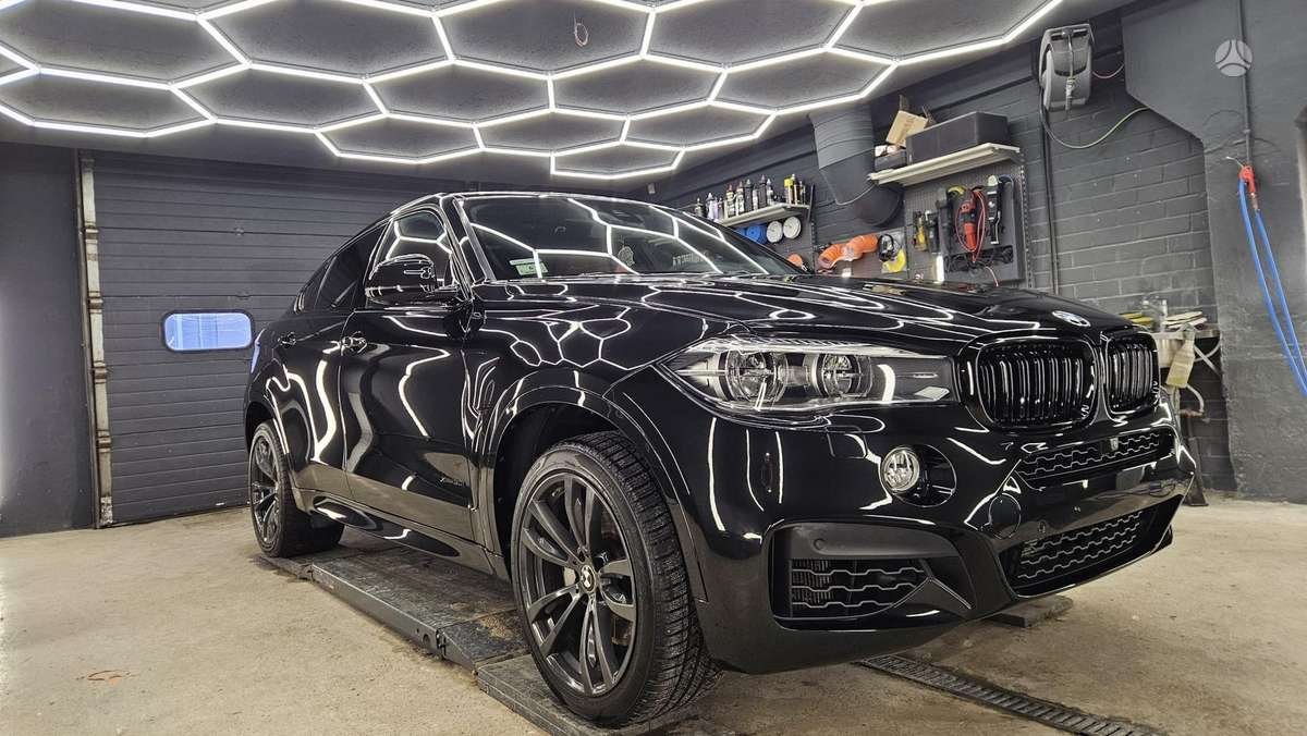 BMW X6, 4.4 l., other