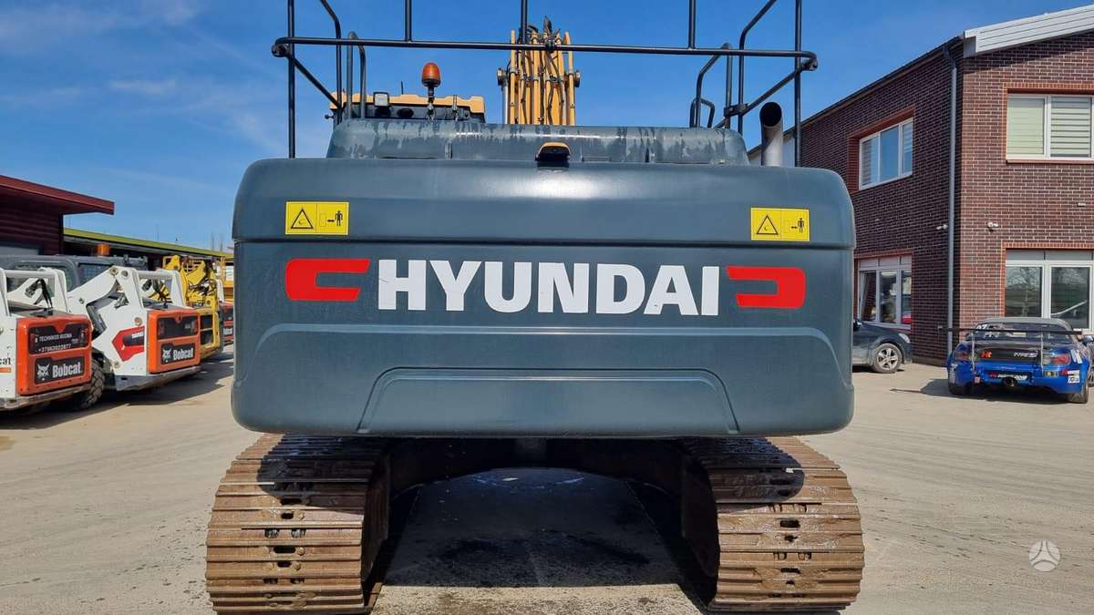 Hyundai HX220 L, экскаваторы