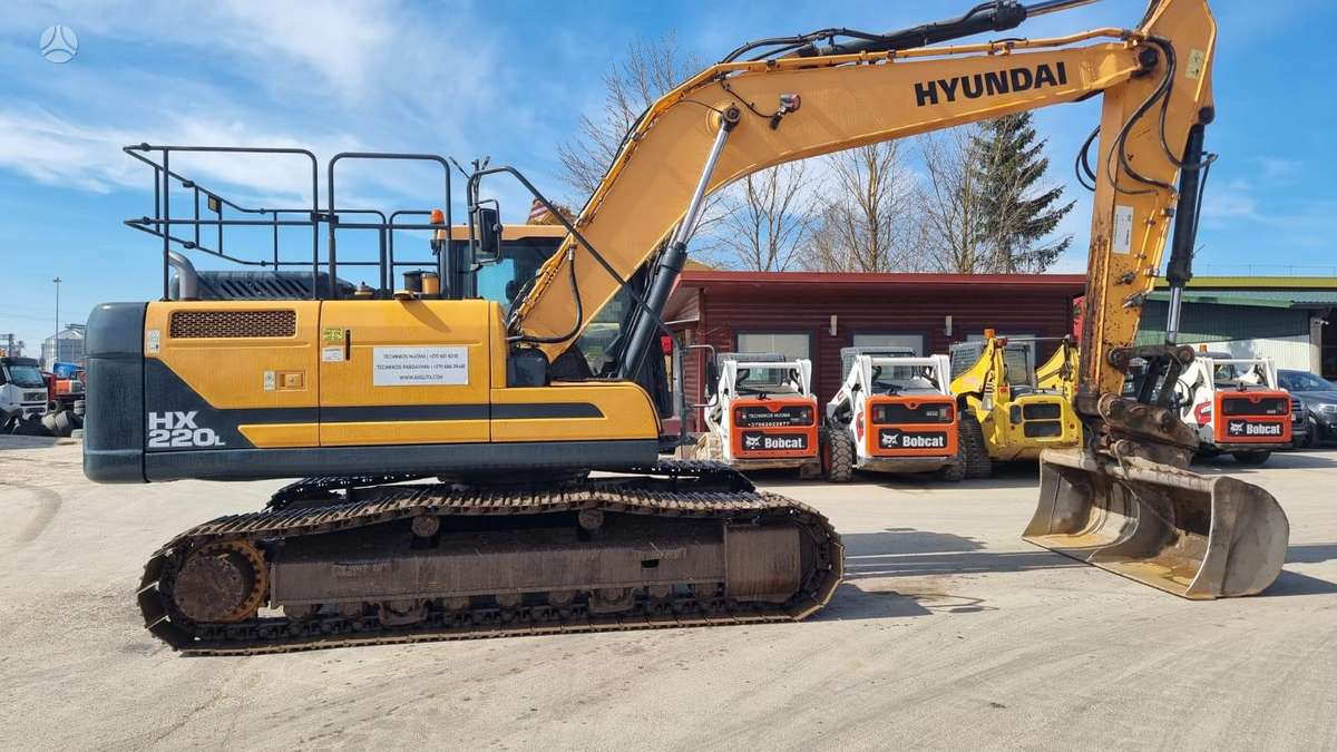 Hyundai HX220 L, экскаваторы