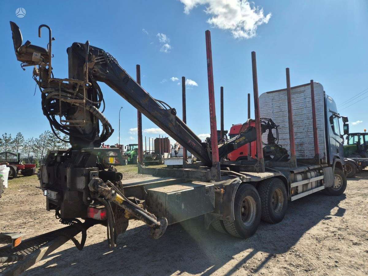 Scania R 520, timber trucks