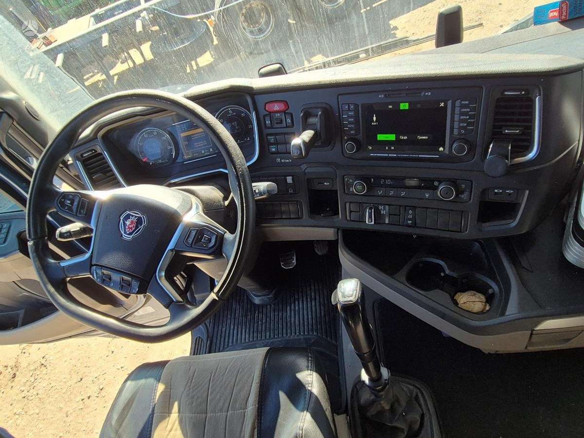 Scania R 520, timber trucks