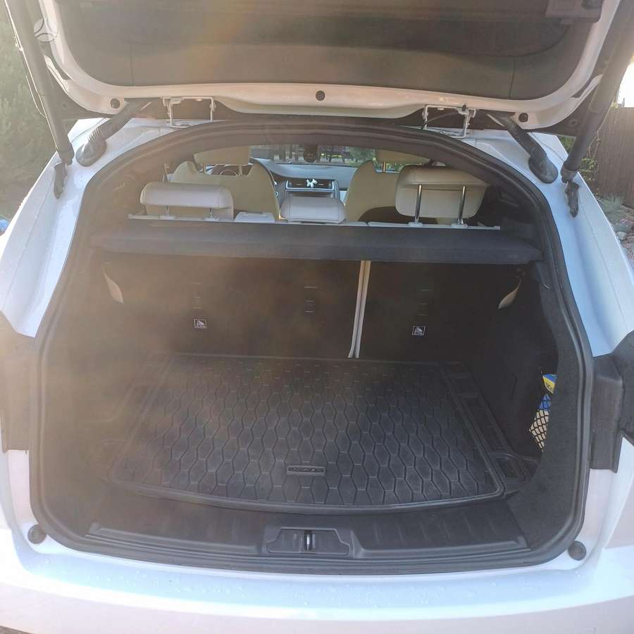 Jaguar E-Pace, 2.0 l., off-road / crossover