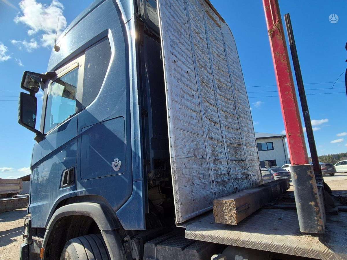 Scania R 520, timber trucks