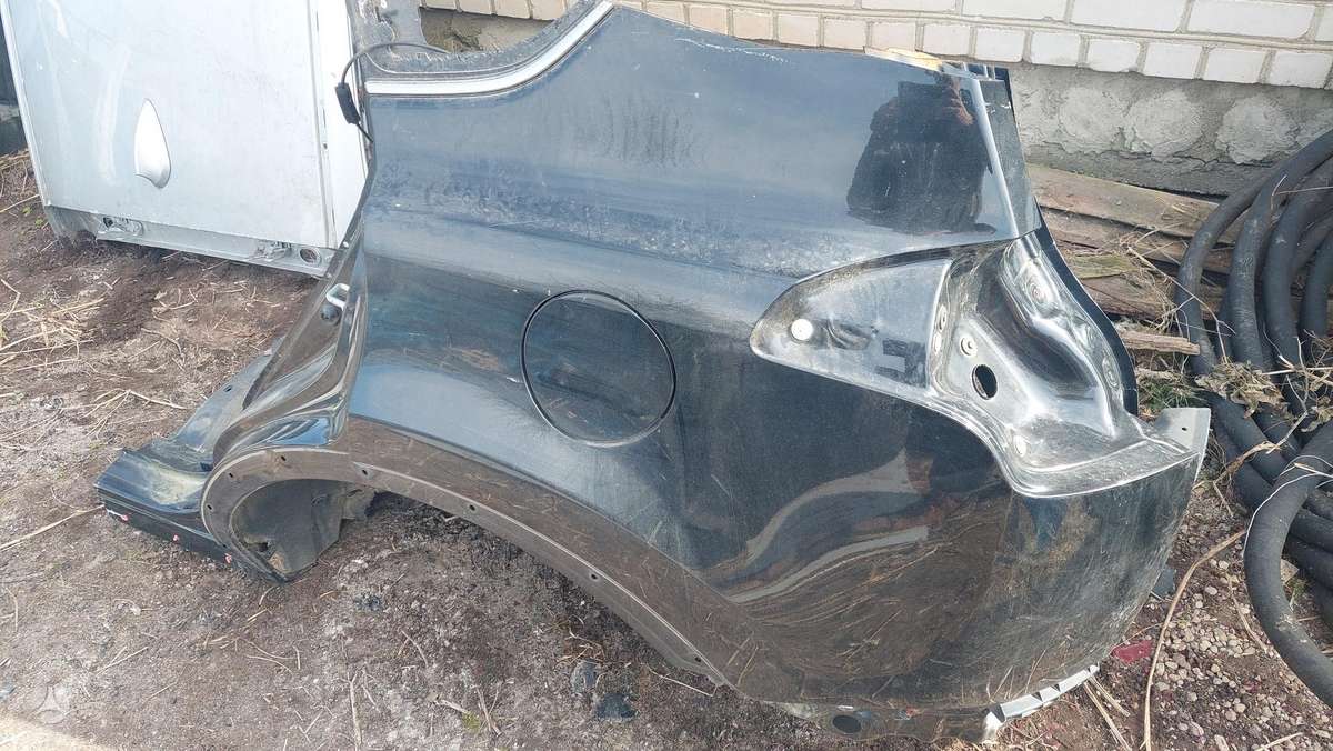 Toyota RAV4 Tik sita dalis