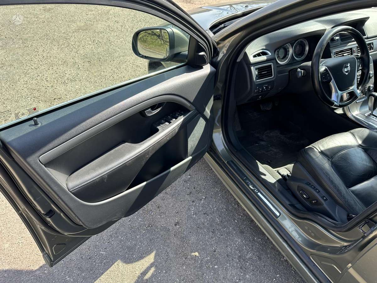 Volvo V70 - 12