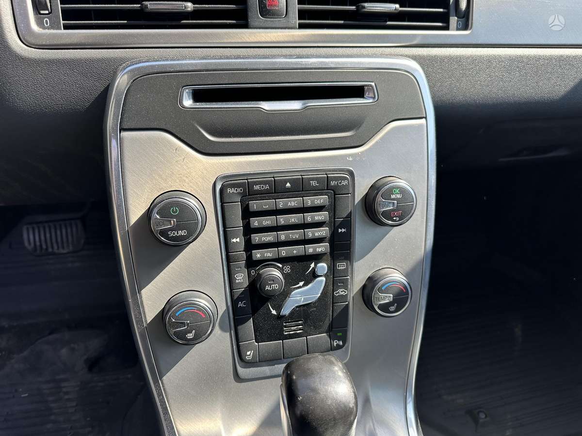Volvo V70, 2.0 l., universalas
