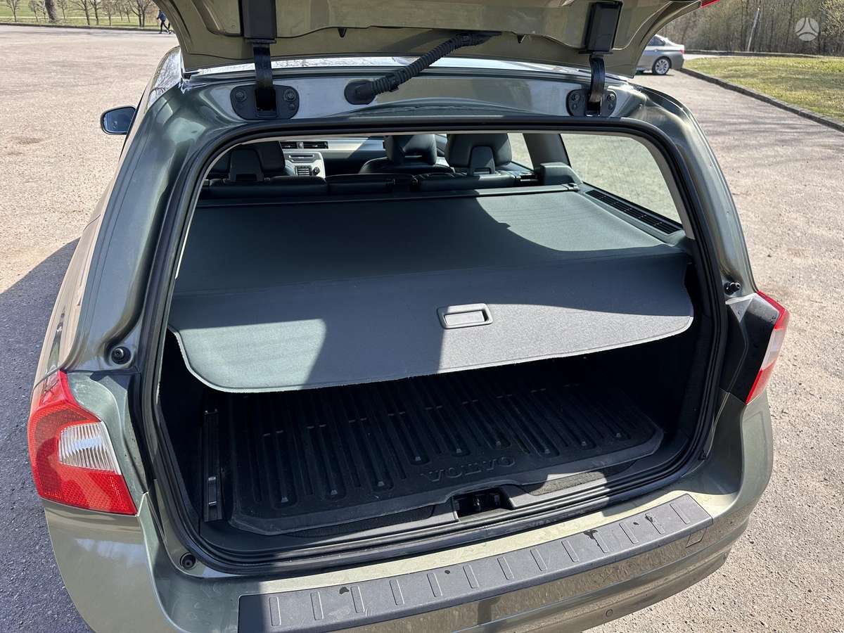 Volvo V70, 2.0 l., universalas