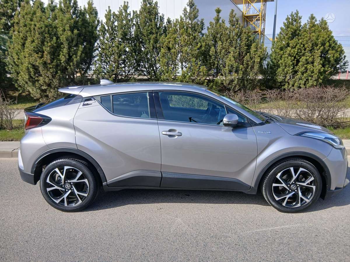 Toyota C-HR - 3