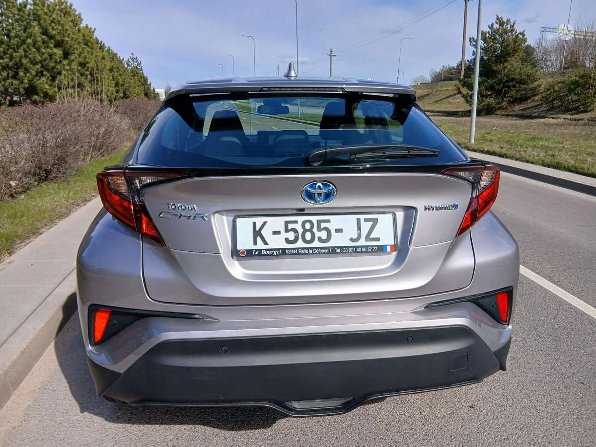 Toyota C-HR - 5