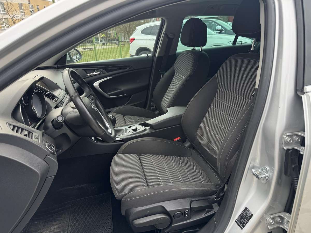 Opel Insignia, 2.0 l., Универсал