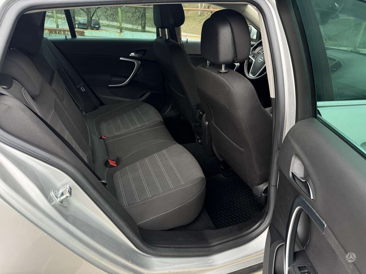 Opel Insignia, 2.0 l., Универсал