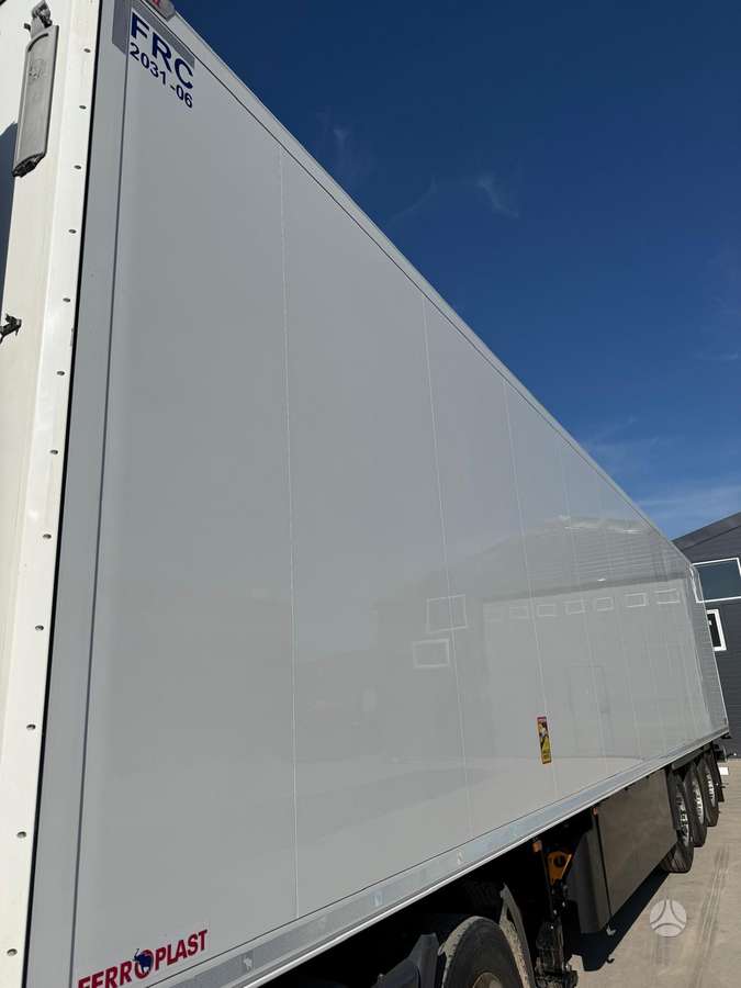 Schmitz FP60 Thermo King SLXi 300 Double deck, refrigerated