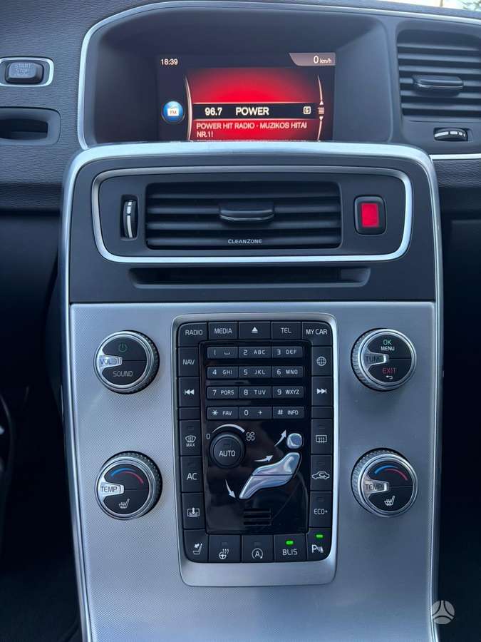 Volvo S60, 2.0 l., Седан