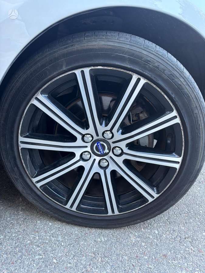 Volvo S60, 2.0 l., Седан