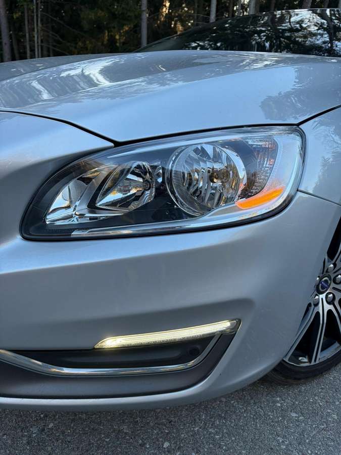 Volvo S60, 2.0 l., Седан