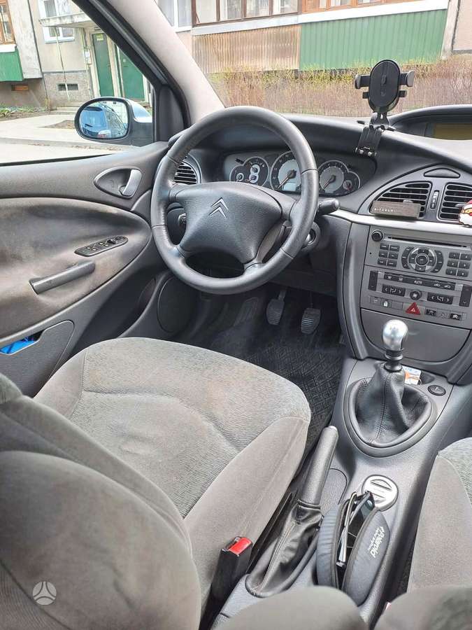 Citroen C5, 2.0 l., hatchback