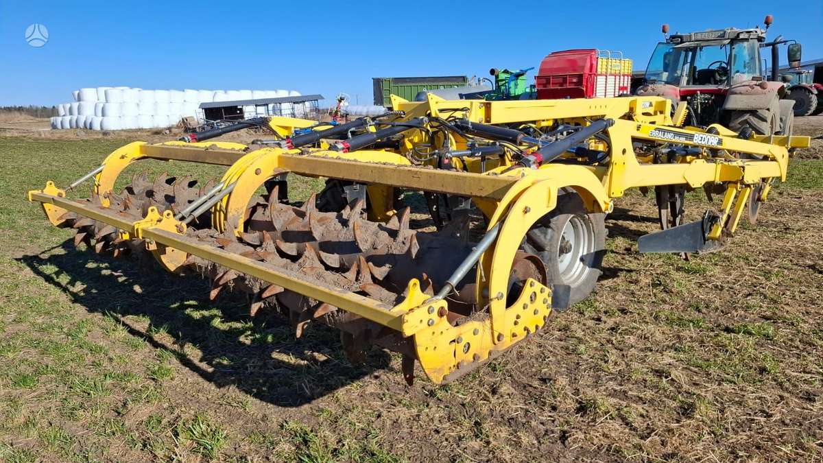 Bednar FMT DO 4000, žemės dirbimo / ruošimo technika