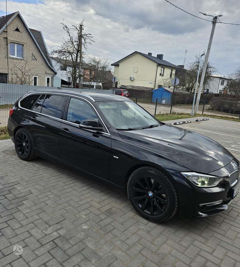 BMW 325, 2.0 l., wagon