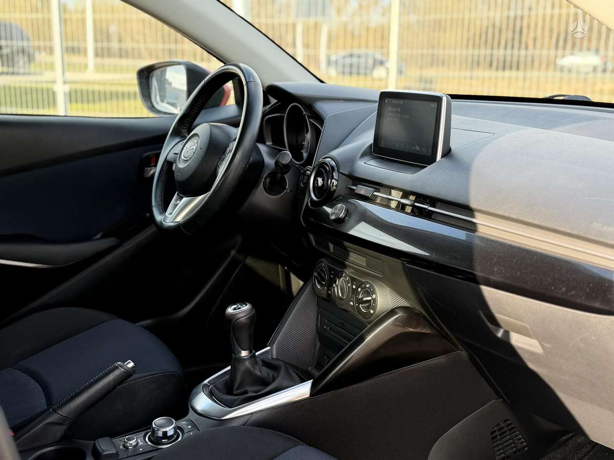 Mazda 2, 1.5 l., hatchback
