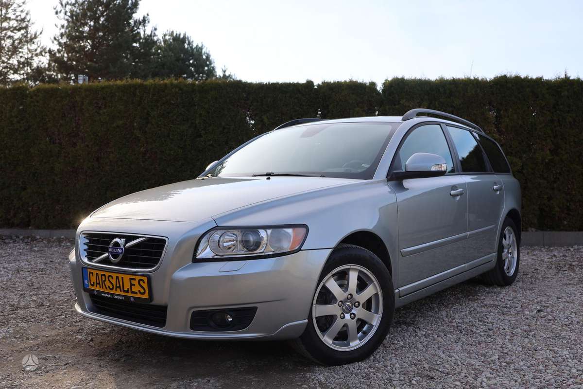 Volvo V50, 2011